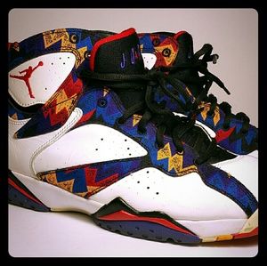 Nike Air Jordans VII Retro Sweater style sz 10